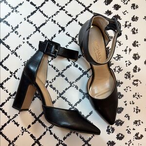 MICHAEL by Michael Shannon Block Heel Sandals w/ Buckel Strap, US Size 8.5 - EUC